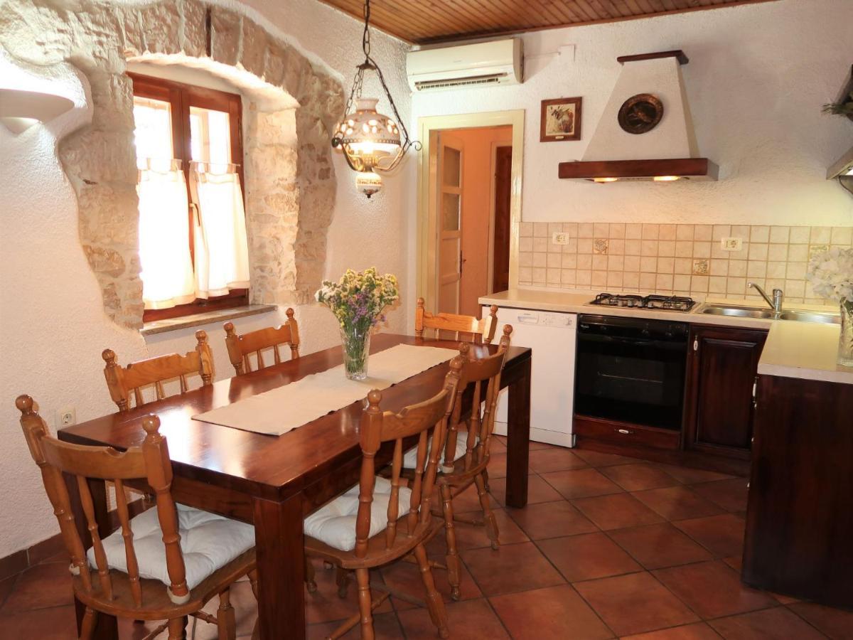Holiday Home Nino - Lbn305 By Interhome Kršan المظهر الخارجي الصورة